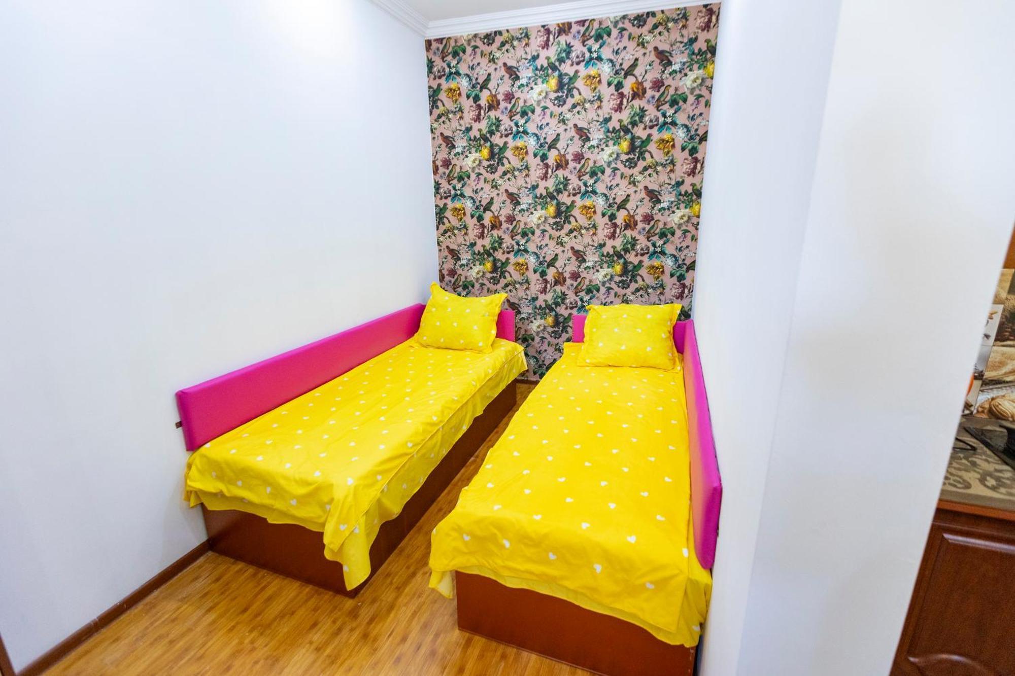 Homestay In Tbilisi Center Gm מראה חיצוני תמונה